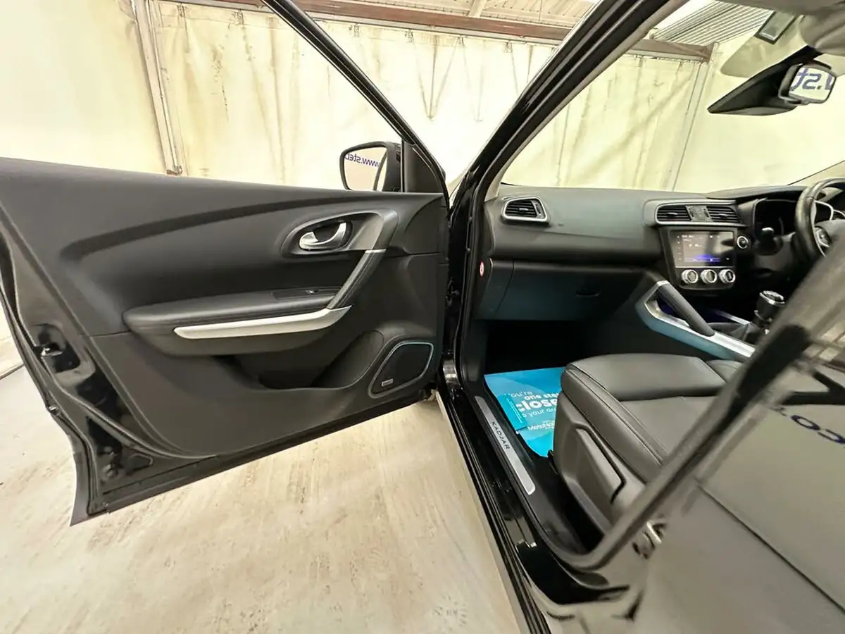 2019-renault-kadjar-13-tce-gt-line-160bhp-big-26