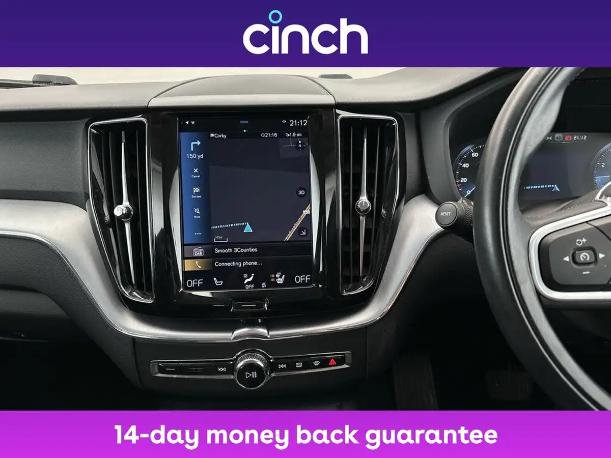 2020-volvo-xc60-20-b5-momentum-big-15