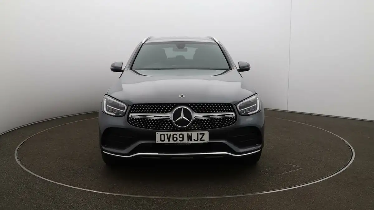 2019-mercedes-benz-glc-class-20d-glc220d-amg-line-station-wagon-5d-4matic-plus-big-2