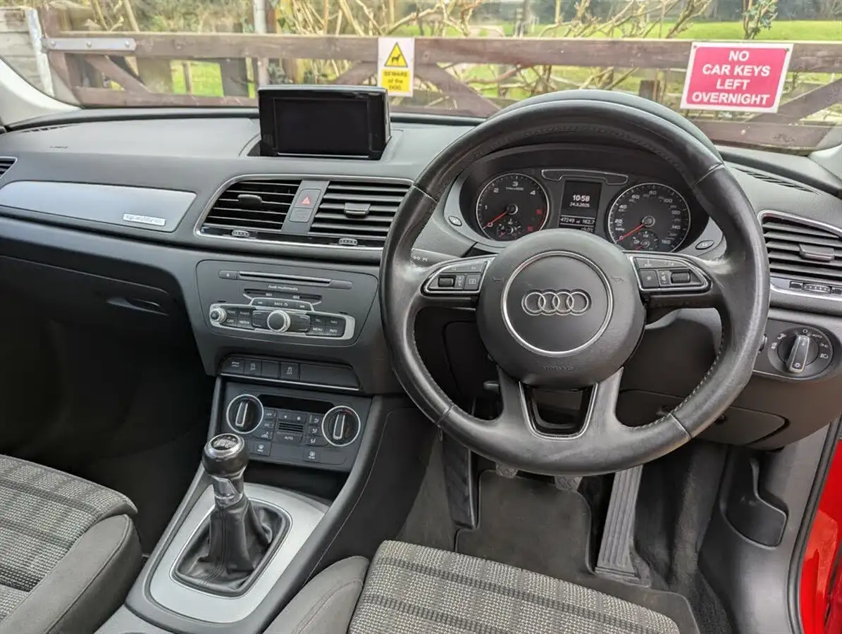 2015-audi-q3-20-tdi-quattro-se-150ps-big-32