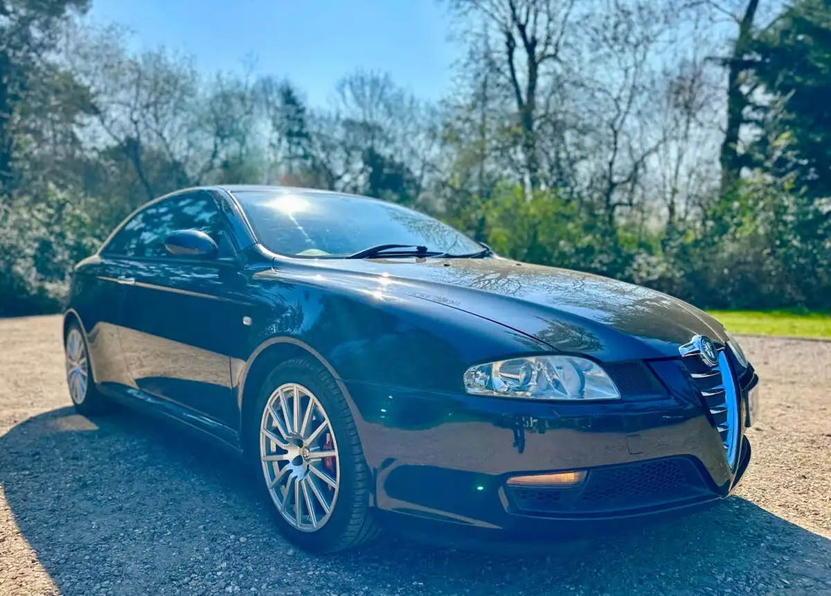 2004-alfa-romeo-gt-32-big-0