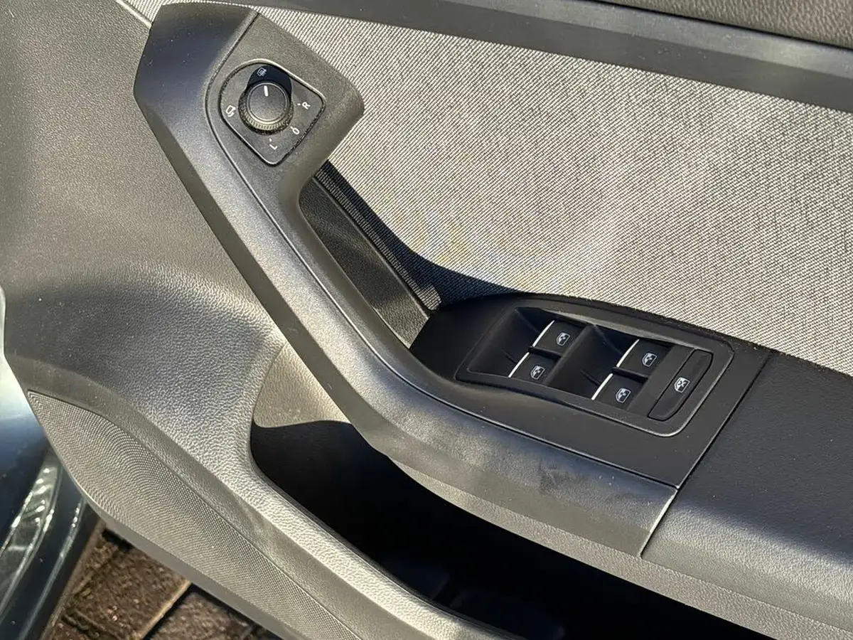 2021-seat-ateca-20tdi-se-technology-150ps-dsg-4drive-big-21