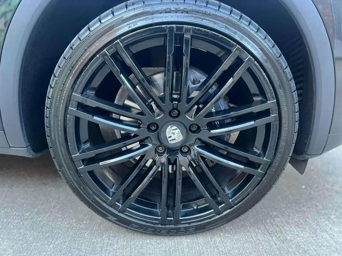 2014-porsche-cayenne-30td-big-63