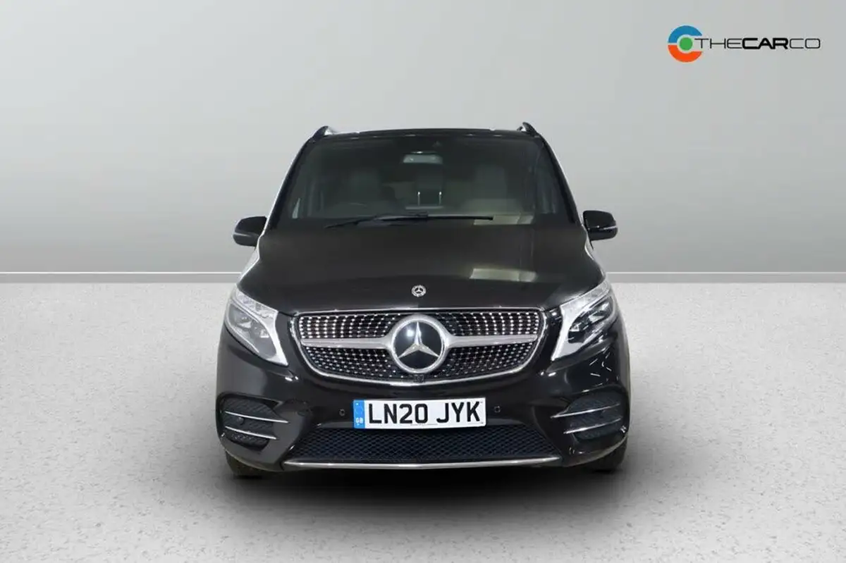 2020-mercedes-benz-v-class-20d-v300d-amg-line-extra-long-big-4