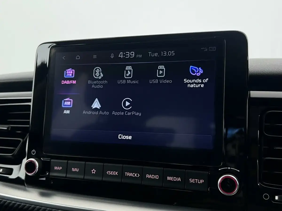 2022-kia-stonic-10-t-gdi-connect-dct-big-30
