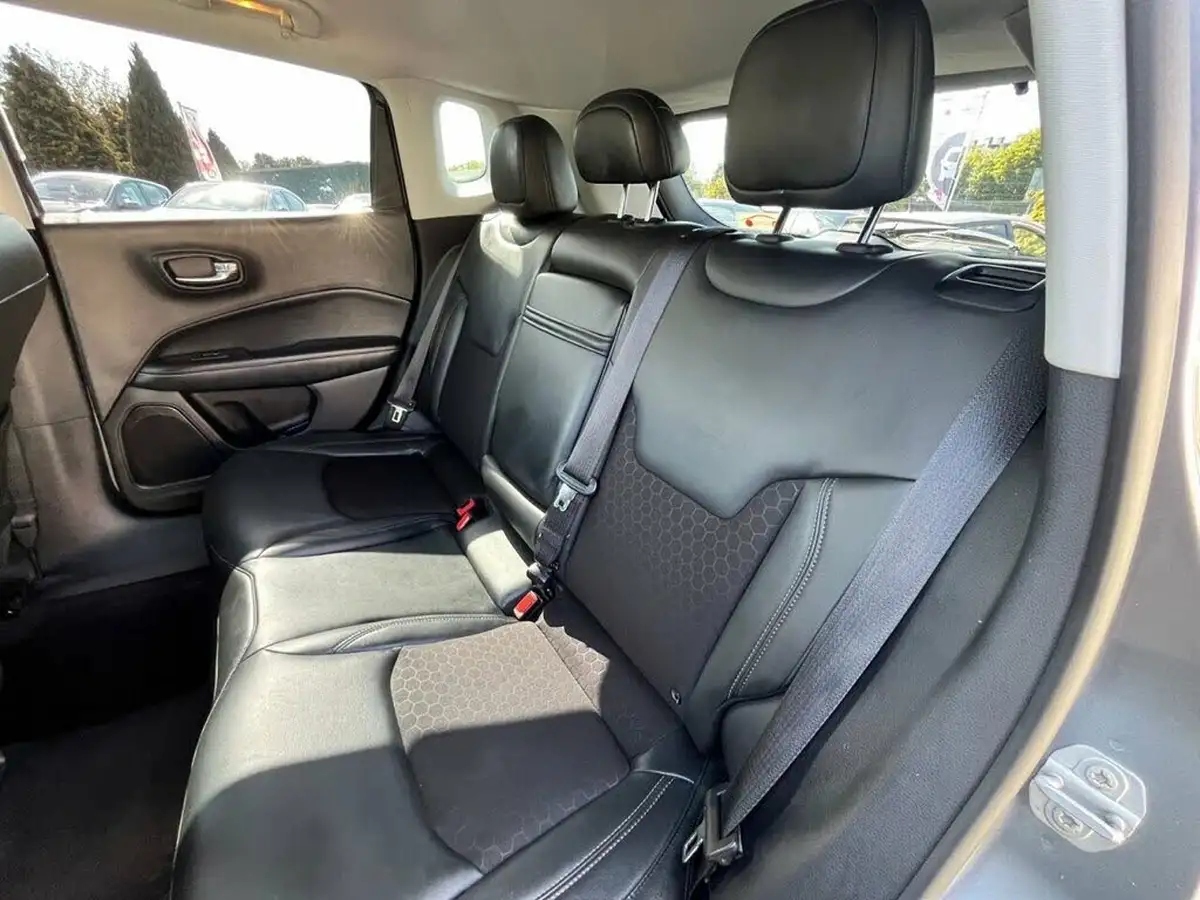 2019-jeep-compass-14-multiair-ii-longitude-big-7