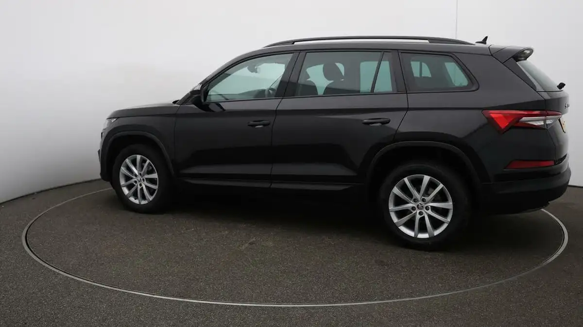 2021-skoda-kodiaq-15-tsi-se-5-dsg-big-45