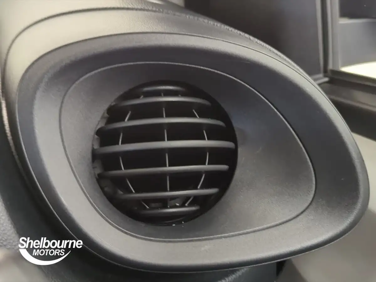 2023-toyota-aygo-x-10-vvt-i-pure-big-21