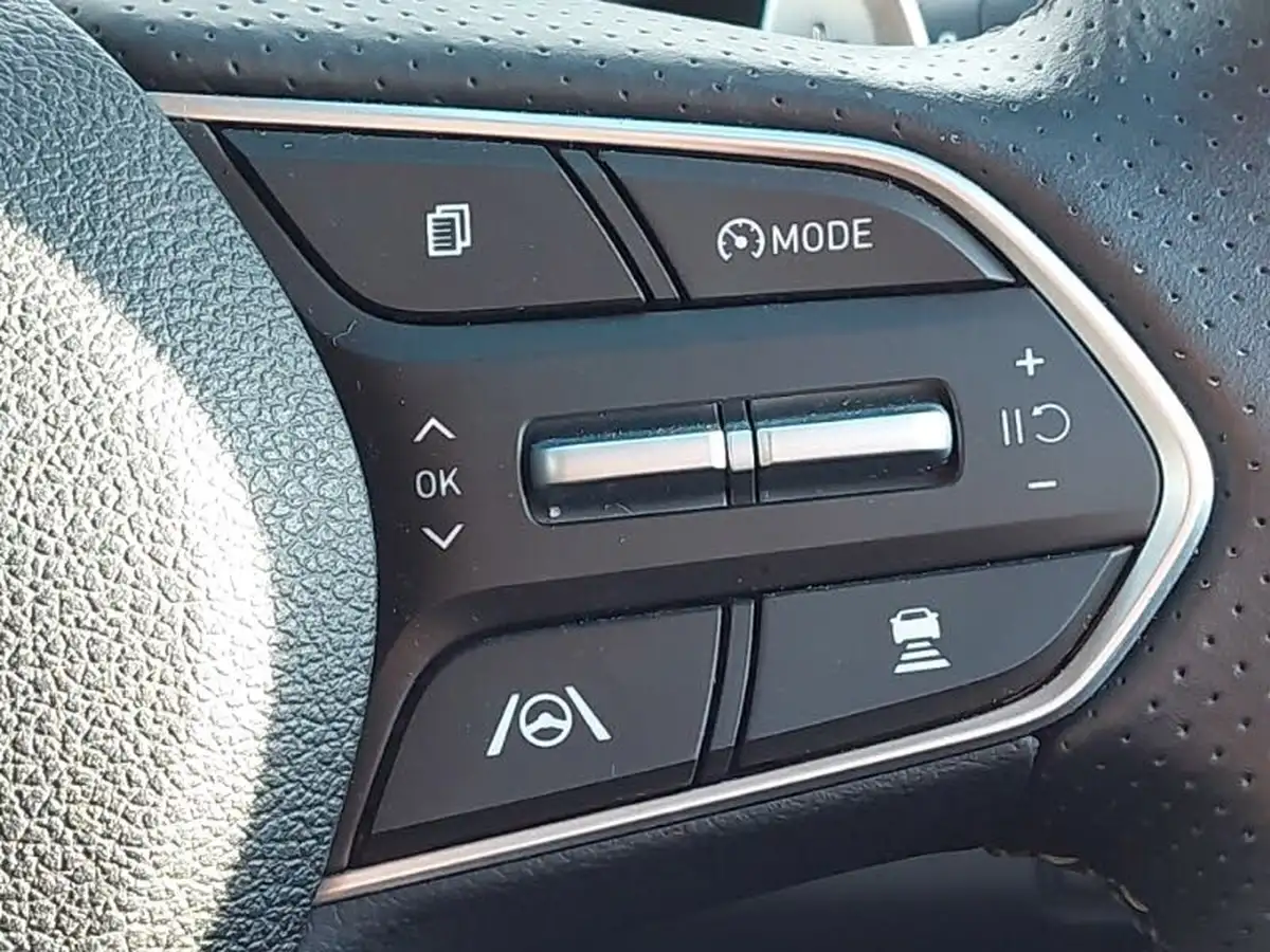 2023-hyundai-santa-fe-16-t-gdi-ultimate-265ps-4wd-phev-big-18