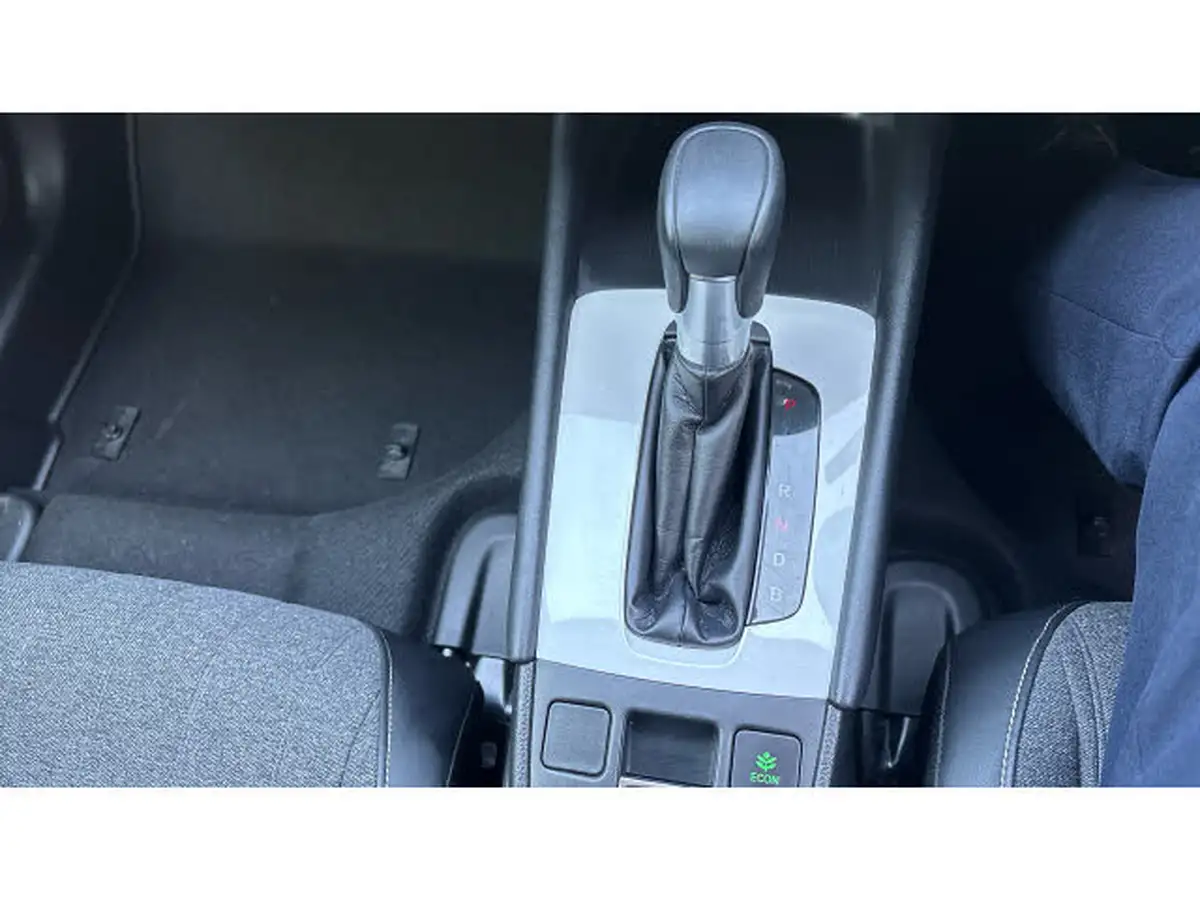 2021-honda-jazz-15-i-mmd-ex-107ps-big-30