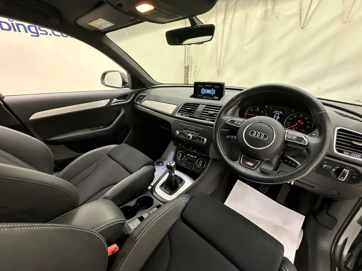 2018-audi-q3-20-tdi-s-line-edition-big-9