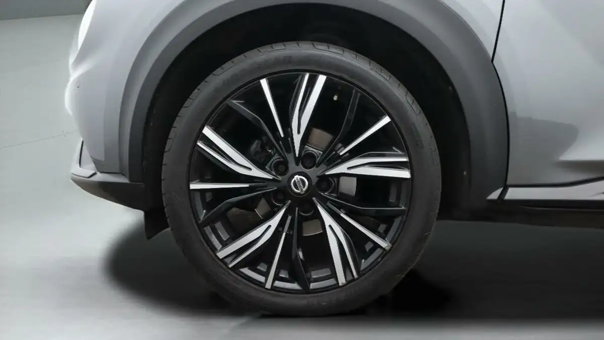 2021-nissan-juke-10-dig-t-tekna-dct-big-18
