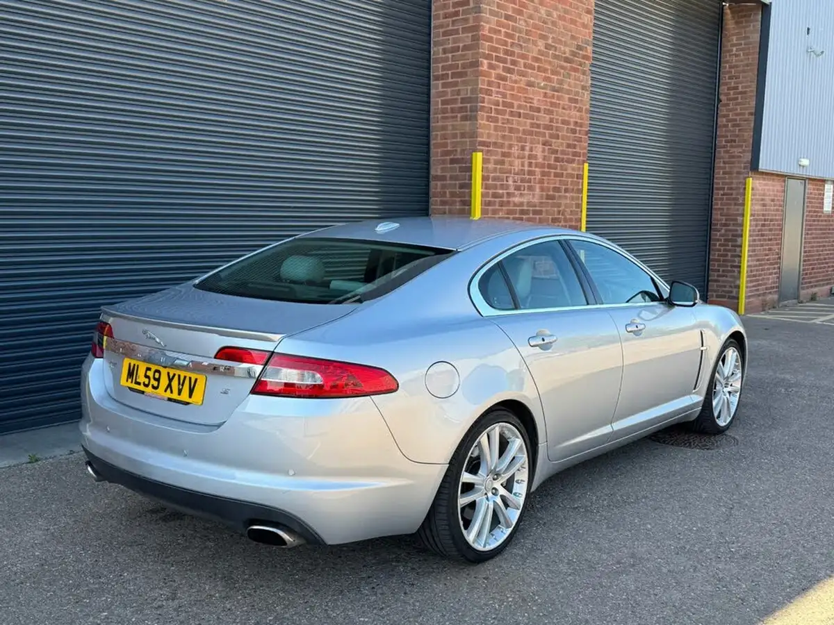 2009-jaguar-xf-30td-s-premium-luxury-big-5