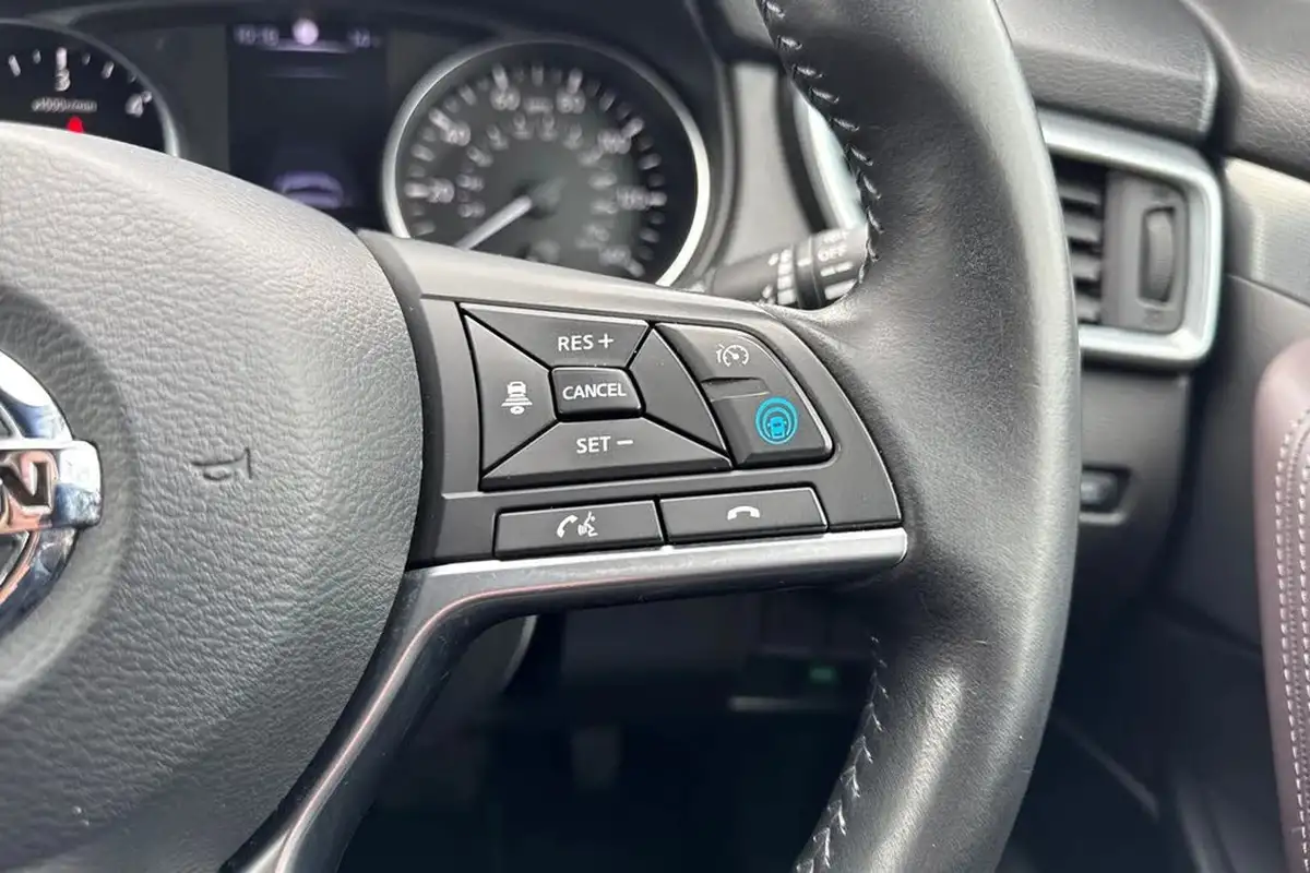 2018-nissan-qashqai-16dci-pilot-one-edition-big-43
