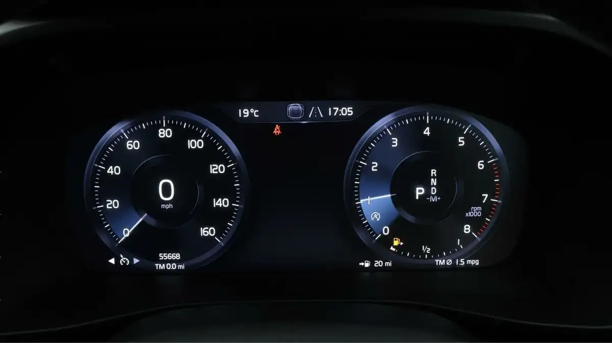 2020-volvo-xc40-15-t3-inscription-geartronic-big-10