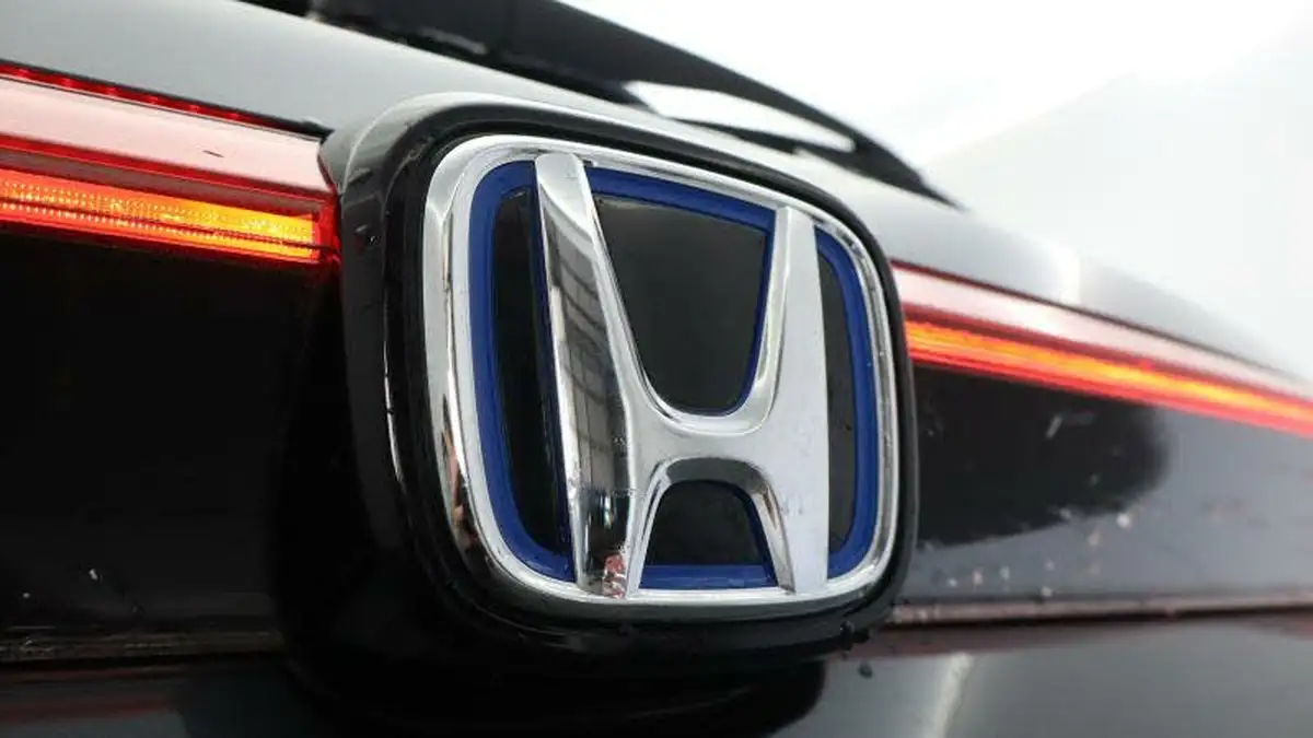 2024-honda-hr-v-15-i-mmd-advance-big-9