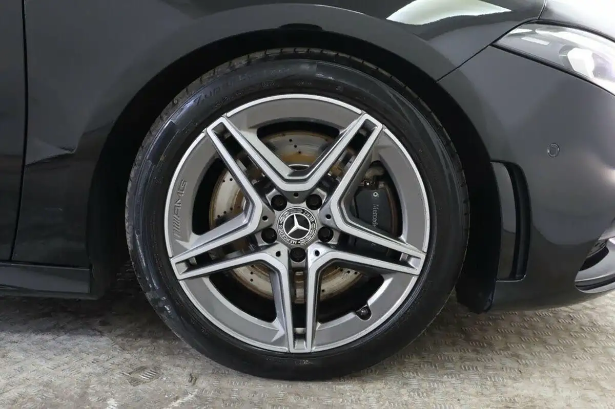 2019-mercedes-benz-a-class-20-a250-amg-line-premium-hatchback-5d-big-25