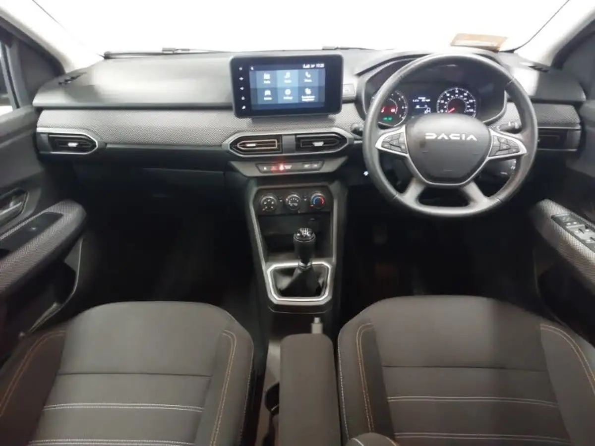 2024-dacia-sandero-stepway-10-tce-expression-90bhp-big-2