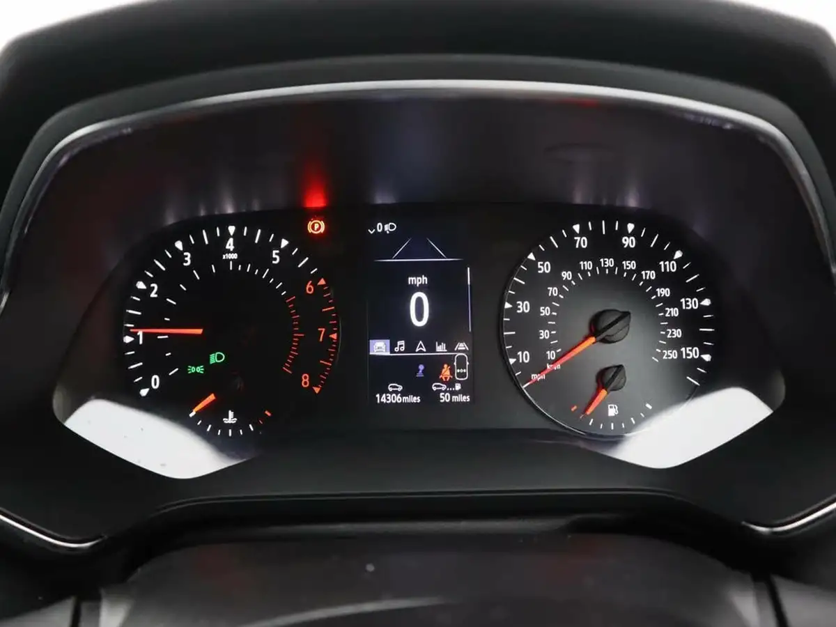 2021-renault-captur-10-tce-iconic-90ps-big-16