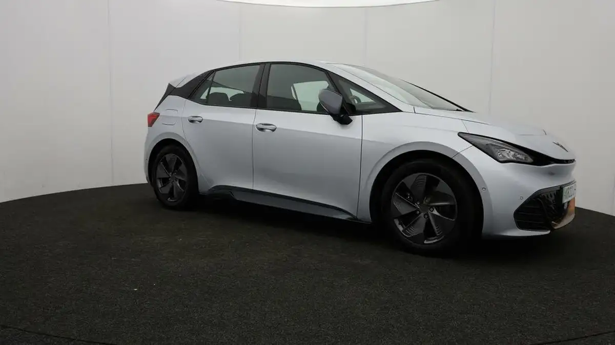 2022-cupra-born-e-v1-big-45