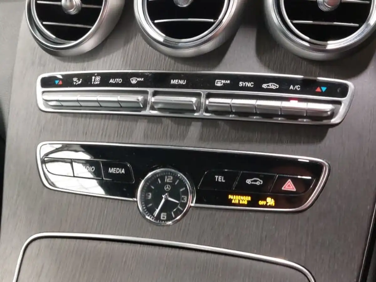 2018-mercedes-benz-c-class-15-c200-amg-line-ss-coupe-2d-big-17