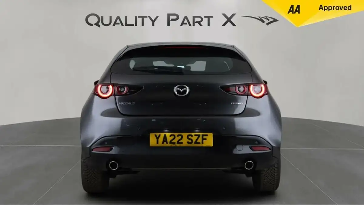 2022-mazda-mazda3-20-se-l-lux-122ps-hatchback-5d-big-5