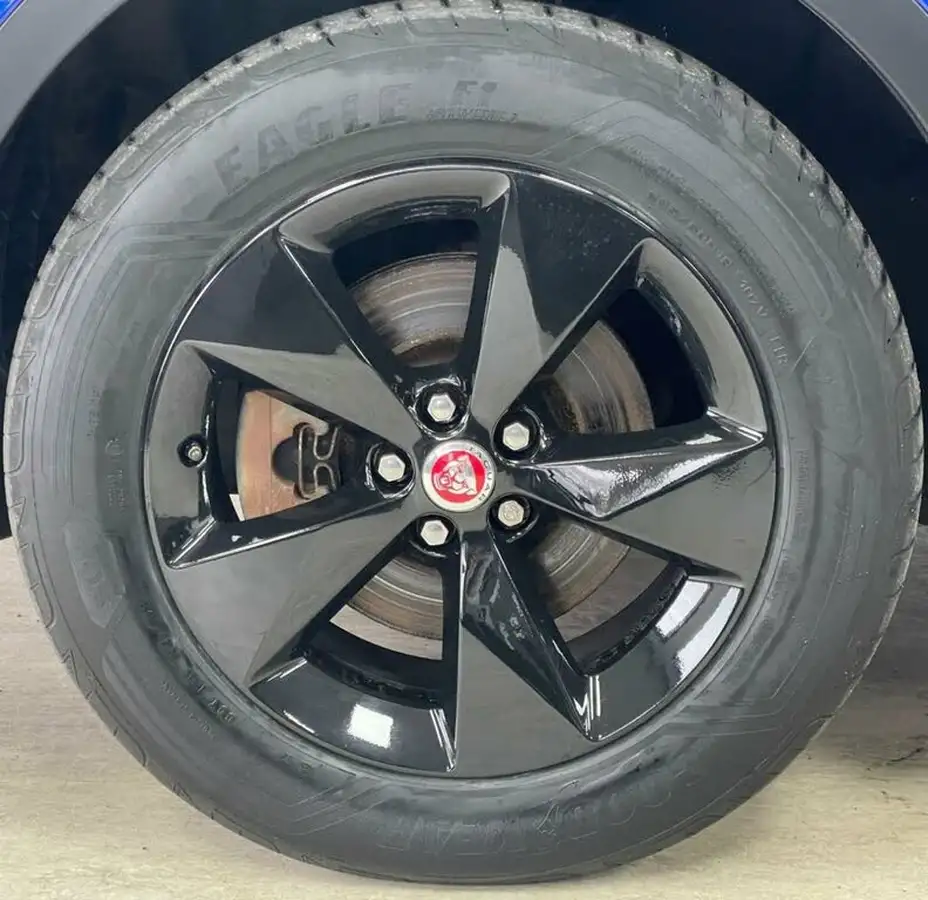 2019-jaguar-e-pace-20-i4d-r-dynamic-s-150ps-big-15