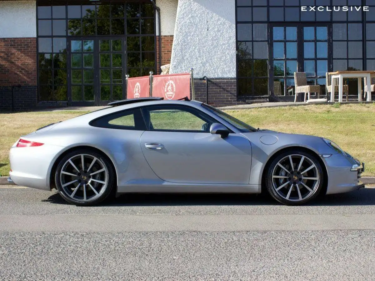 2014-porsche-911-34-carrera-coupe-pdk-big-33