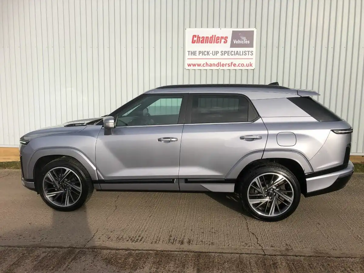 2025-kgm-ssangyong-actyon-15-k50-big-2