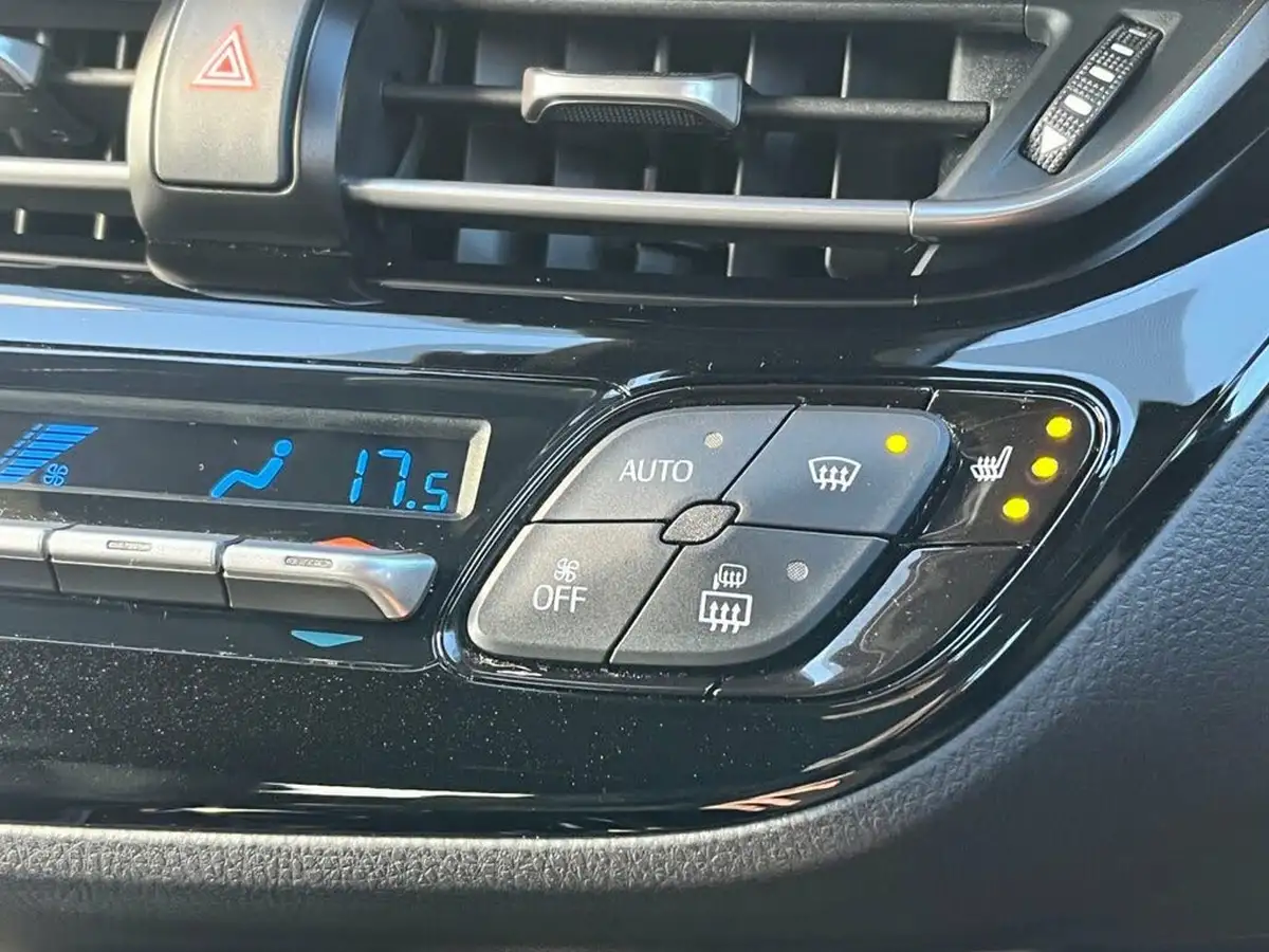 2018-toyota-c-hr-18-vvt-i-dynamic-big-28