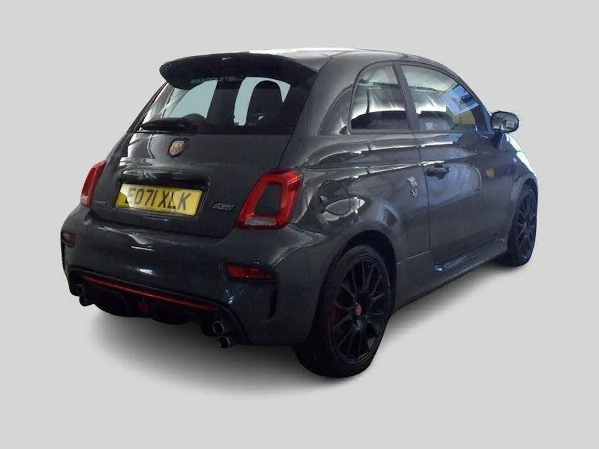 2021-abarth-595-14-tjet-f-big-4