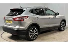 2016-nissan-qashqai-12-dig-t-tekna-xtronic-cvt-small-9