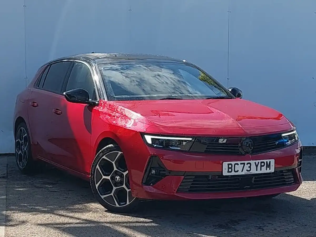 2024-vauxhall-astra-12-turbo-ultimate-130ps-hatchback-big-0