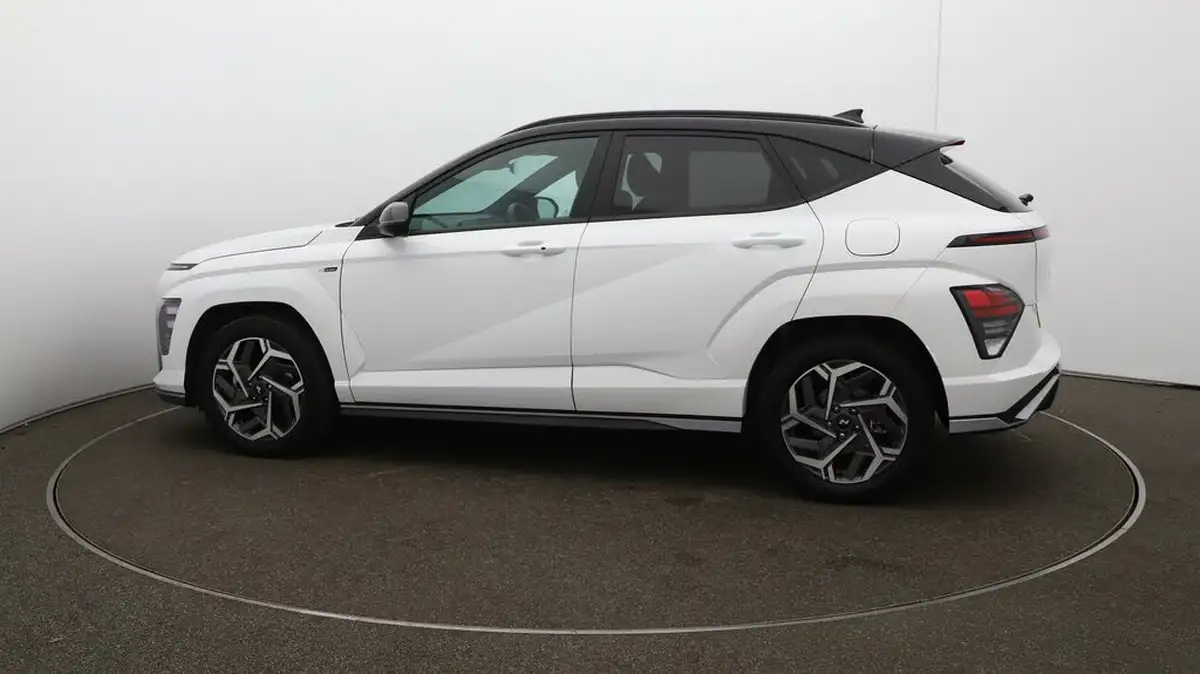 2024-hyundai-kona-16-gdi-n-line-s-141ps-dct-big-57