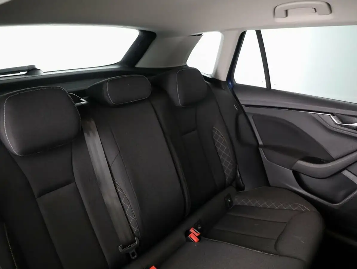 2021-skoda-kamiq-10-tsi-se-109ps-dsg-big-30
