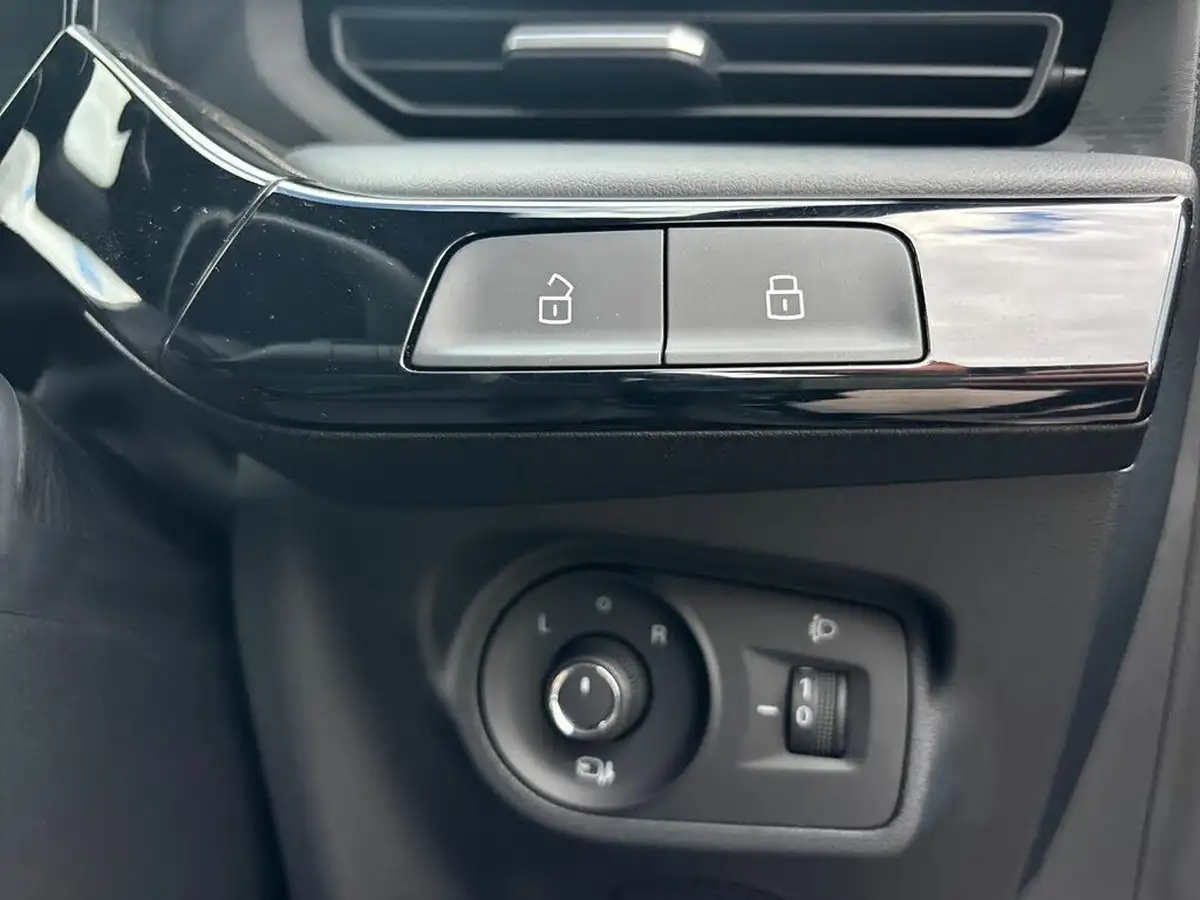 2025-mg-mg3-15-se-194ps-hev-1498cc-auto-big-34
