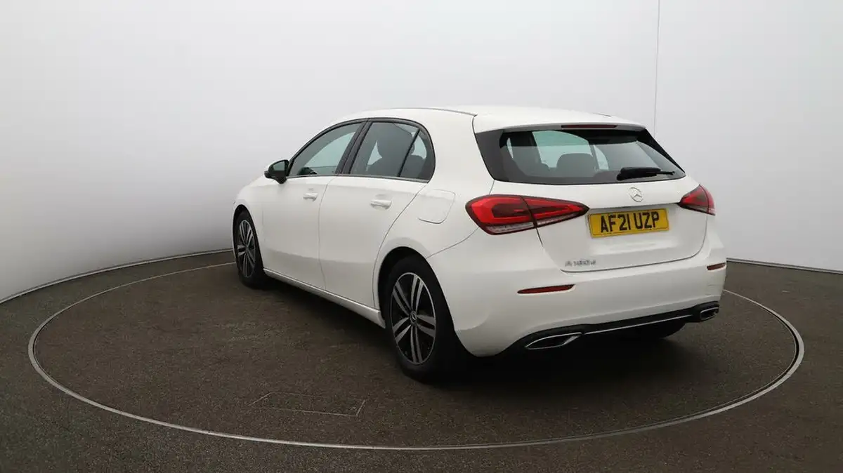 2021-mercedes-benz-a-class-15d-a180d-sport-hatchback-5d-7g-dct-big-59