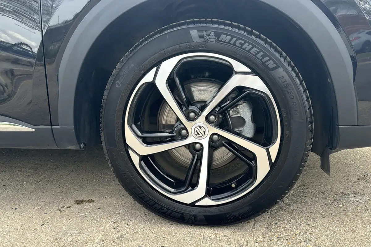 2023-mg-hs-15t-gdi-trophy-258ps-plug-in-hybrid-auto-big-49
