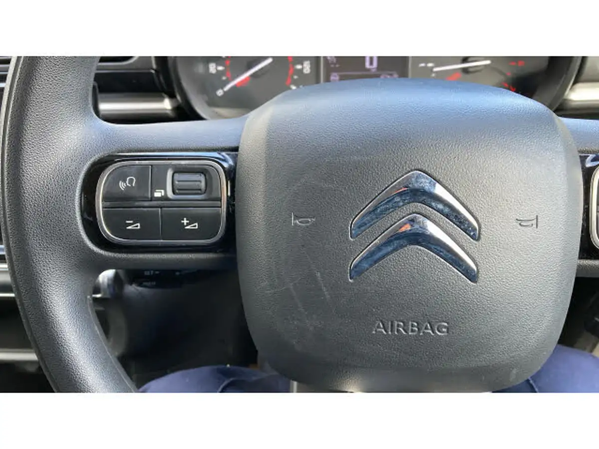 2018-citroen-c3-12-puretech-feel-82ps-big-20