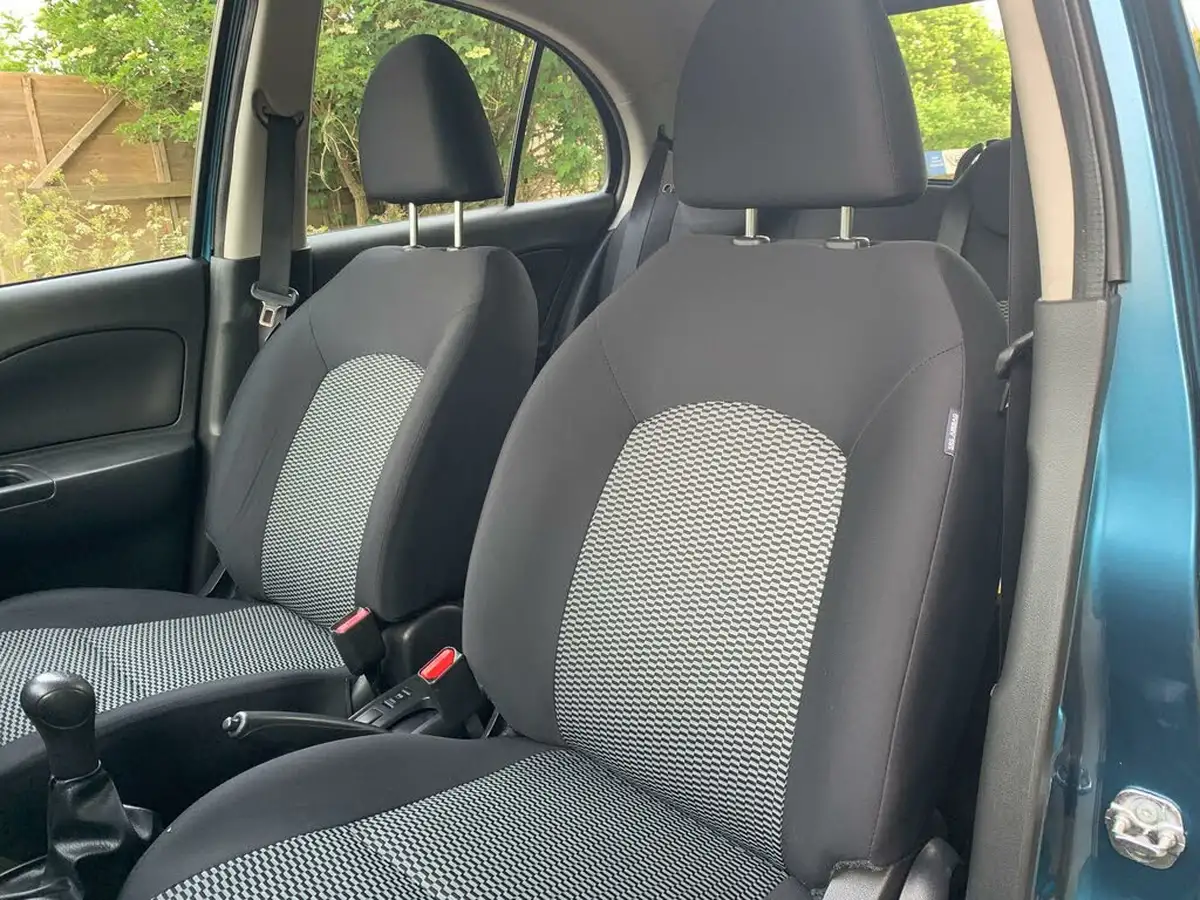 2017-nissan-micra-12-vibe-big-14