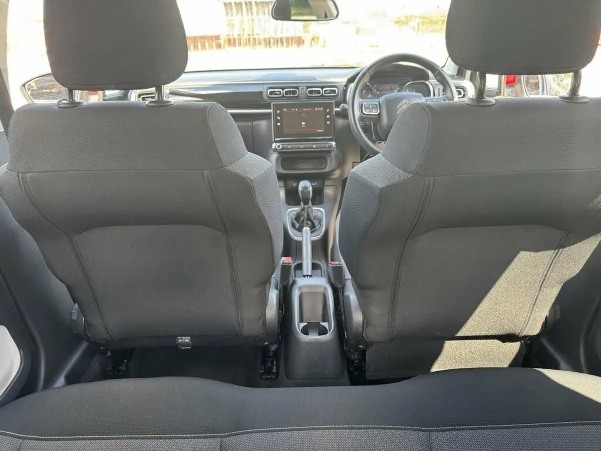 2017-citroen-c3-16bluehdi-flair-big-22