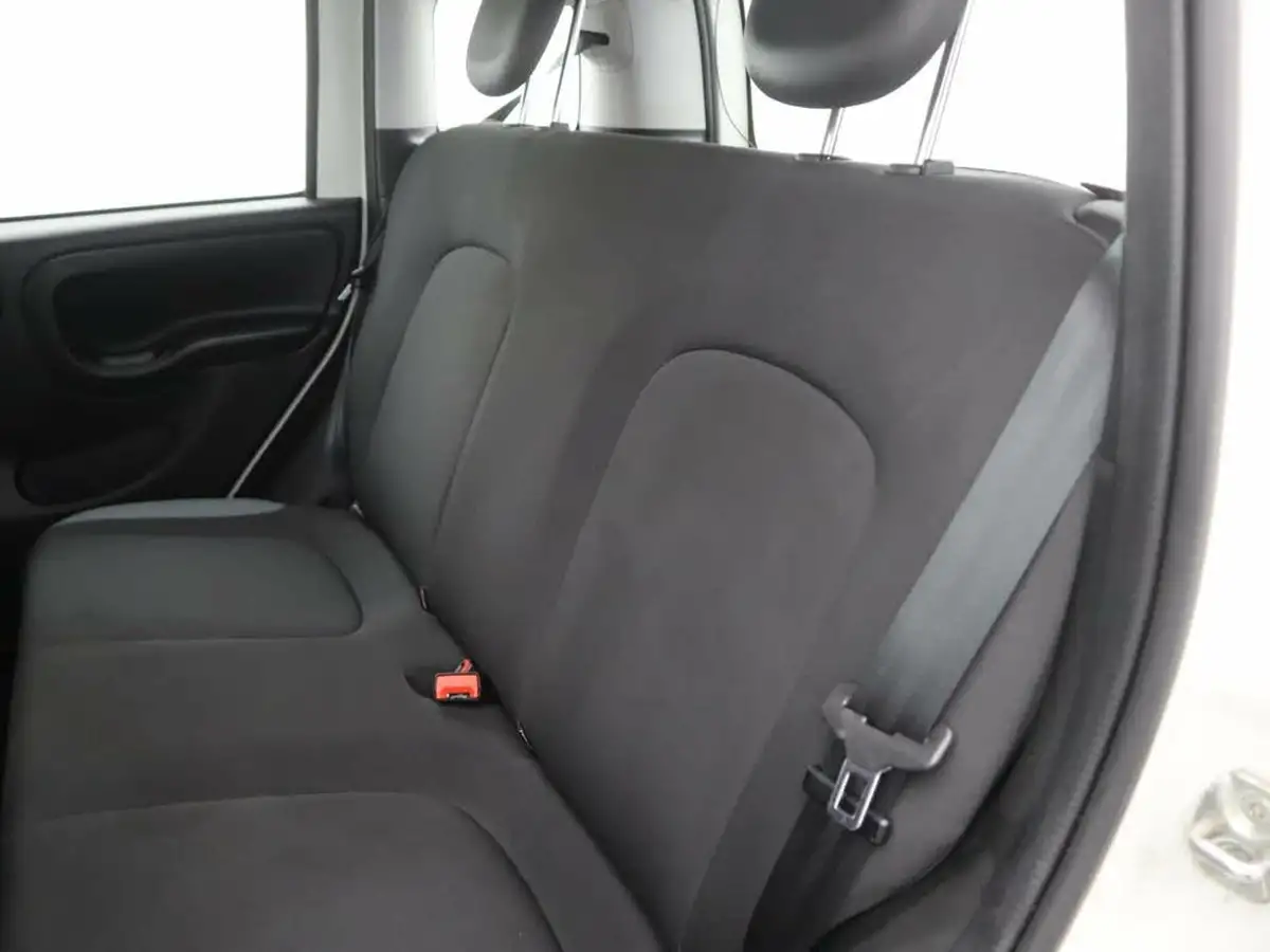 2018-fiat-panda-12-easy-big-14
