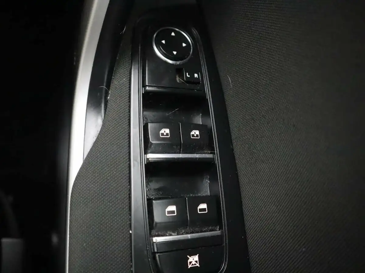 2022-kia-xceed-10-t-gdi-2-big-34