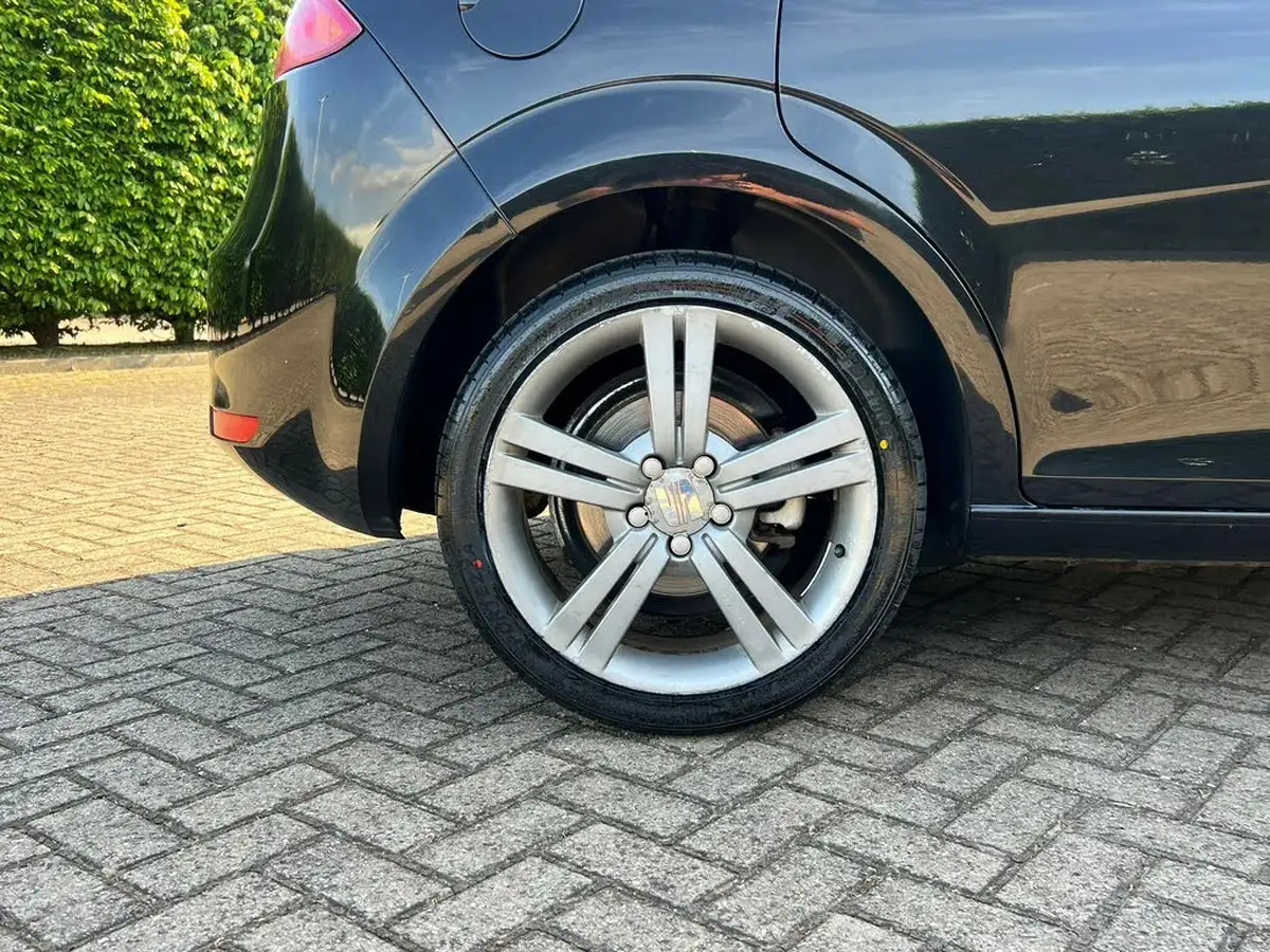 2007-seat-leon-20-fr-t-fsi-dsg-big-33