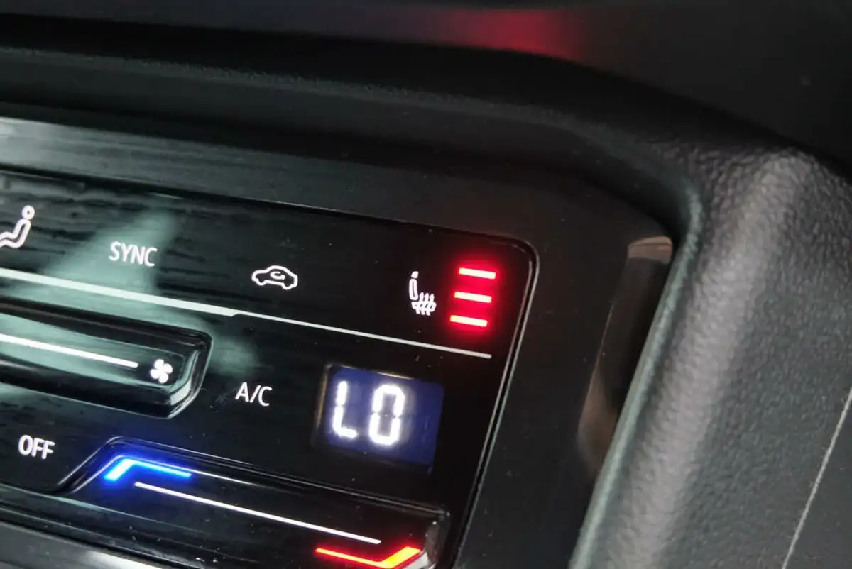 2024-volkswagen-tiguan-15-tsi-r-line-edition-big-28