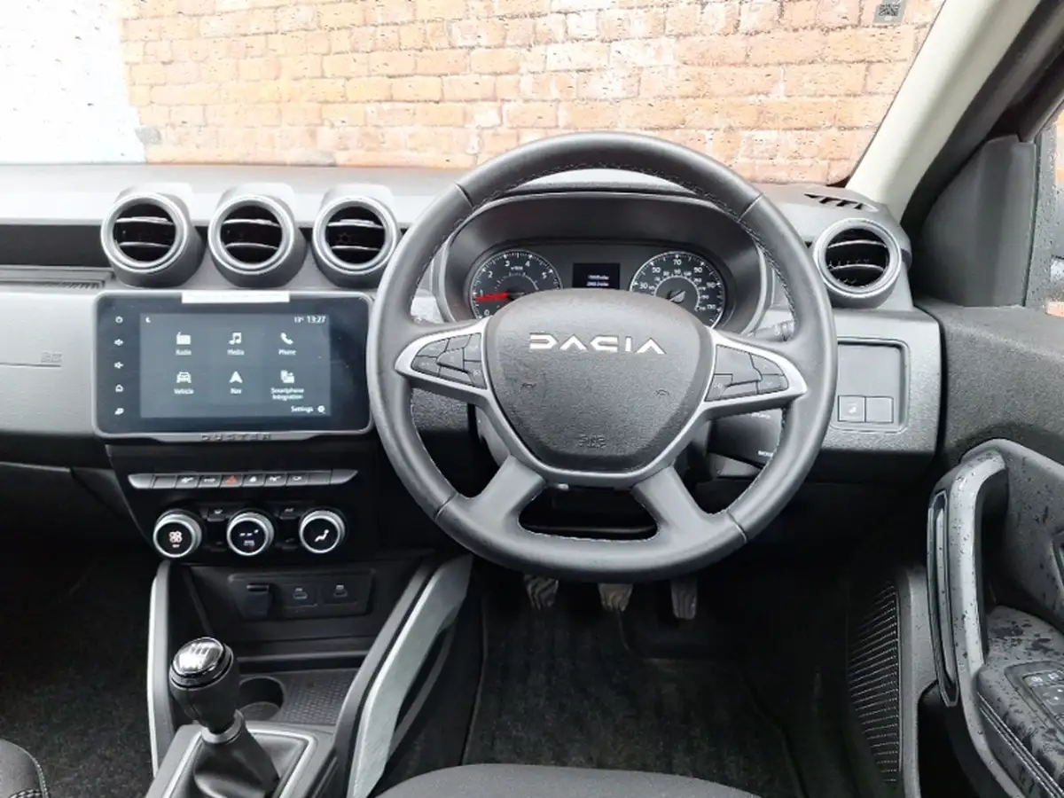 2024-dacia-sandero-stepway-10-tce-extreme-90bhp-big-6