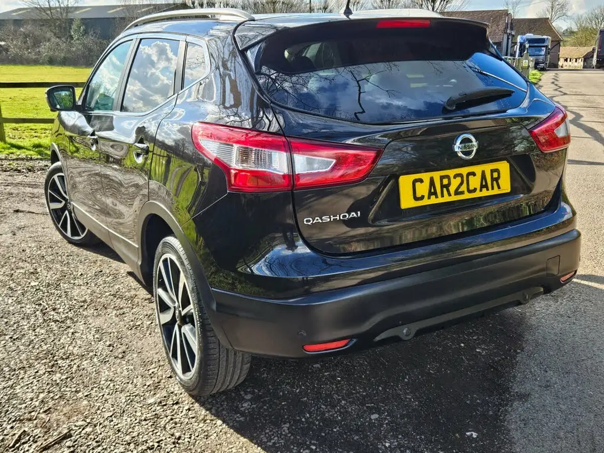 2017-nissan-qashqai-15dci-tekna-big-3