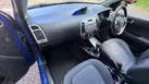 2011-hyundai-i20-14td-comfort-5d-small-25