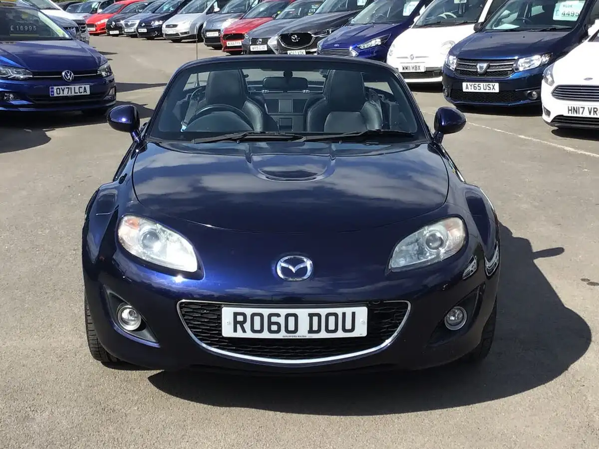 2010-mazda-mx-5-20-roadster-auto-big-1