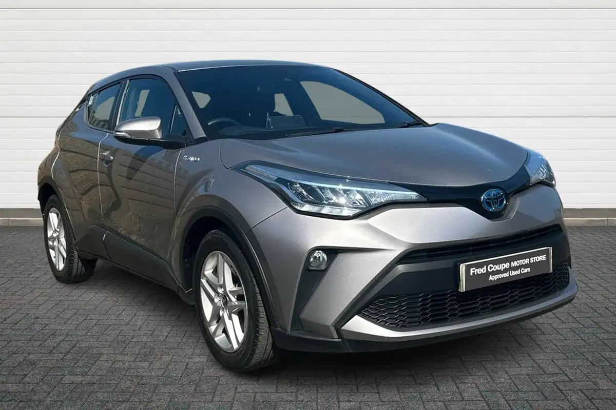 2020-toyota-c-hr-18-vvt-i-icon-parking-pack-big-0